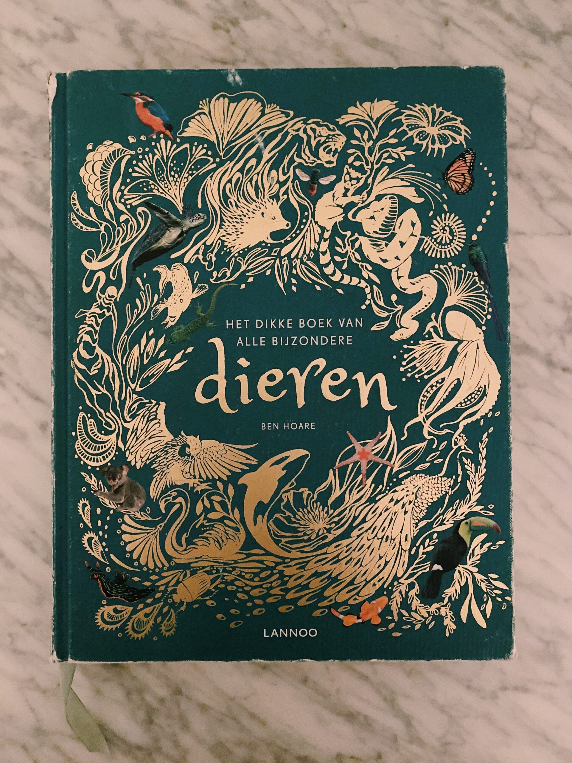 Processed with VSCO with c1 preset Het dikke boek van alle bijzondere dieren | Weetjesboeken