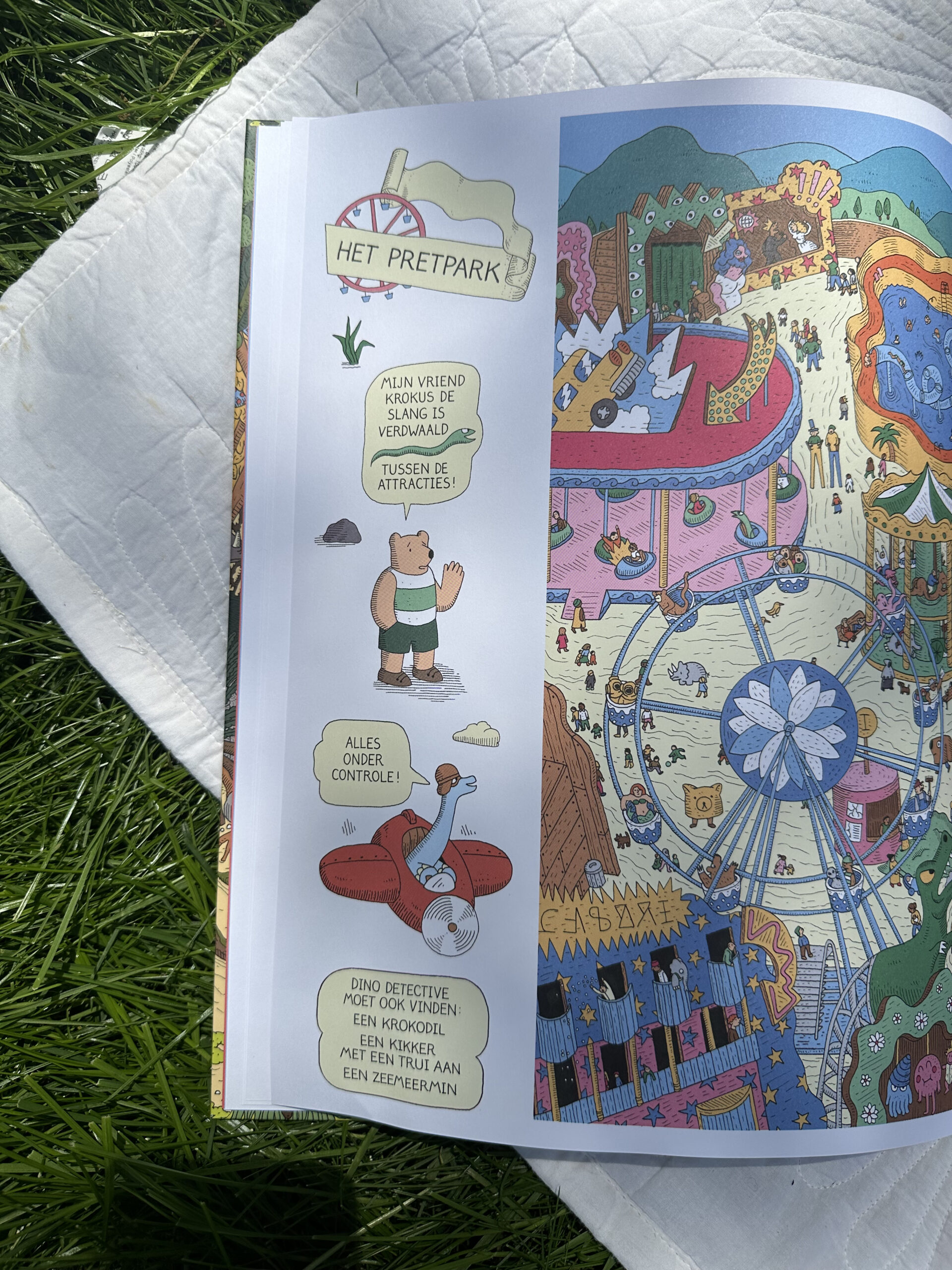 IMG_1920 Dino Detective | Zoekboek